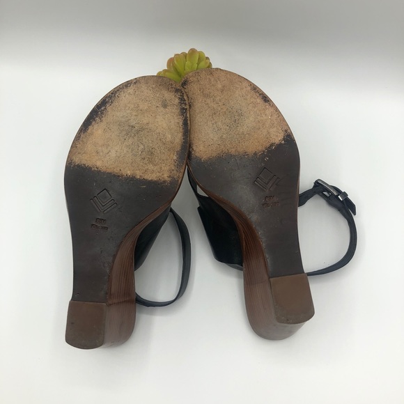 7 For All Mankind Strappy Wedge Sandals - Picture 9 of 10